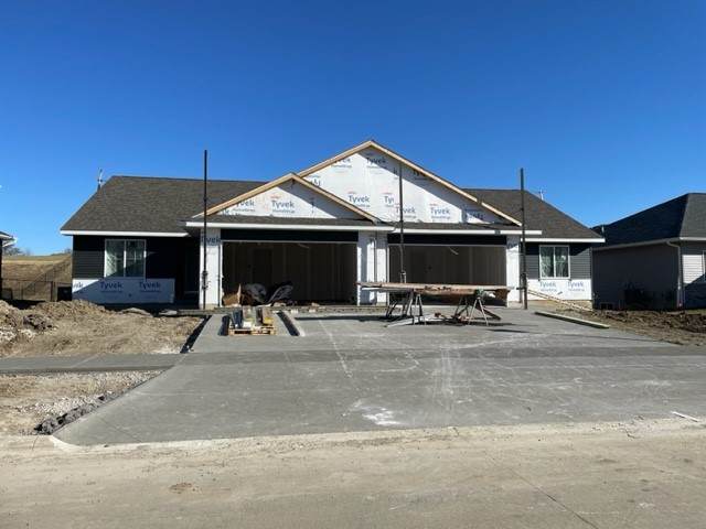405 Dawson Drive - Photo 1