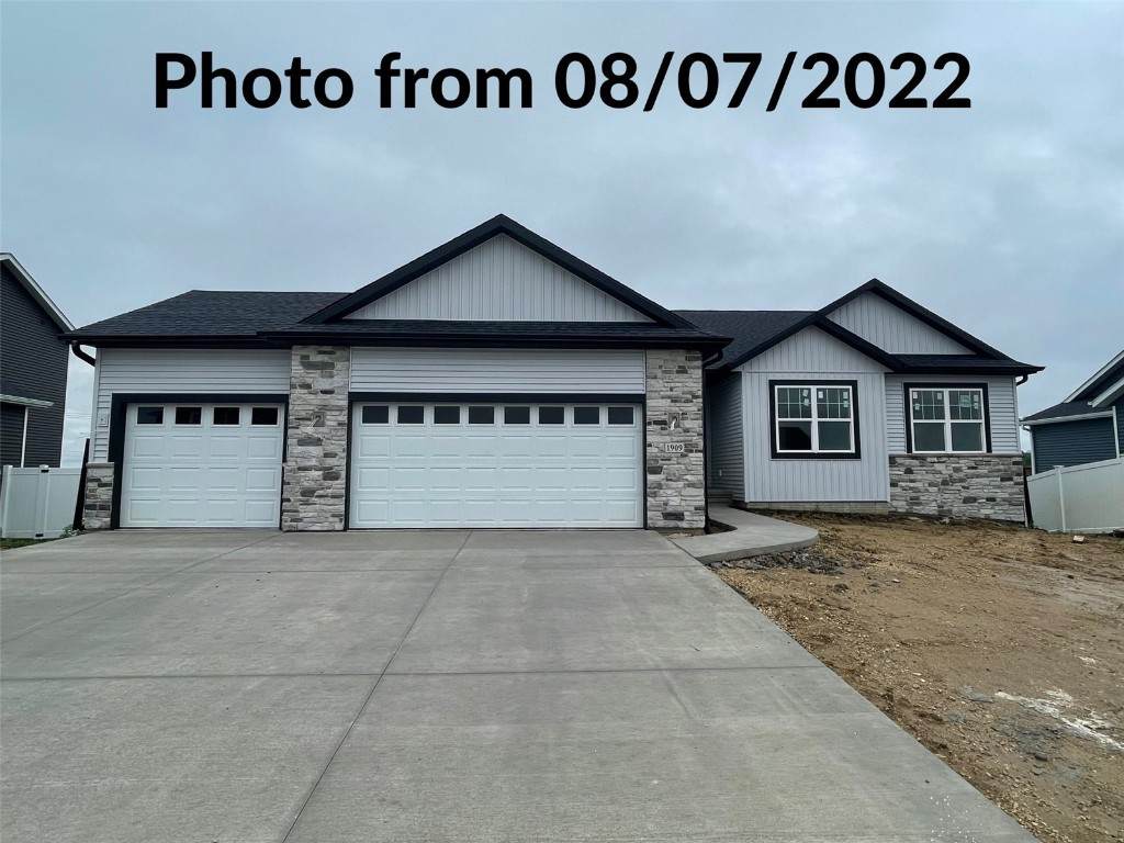 1909 Wycliffe Court - Photo 1