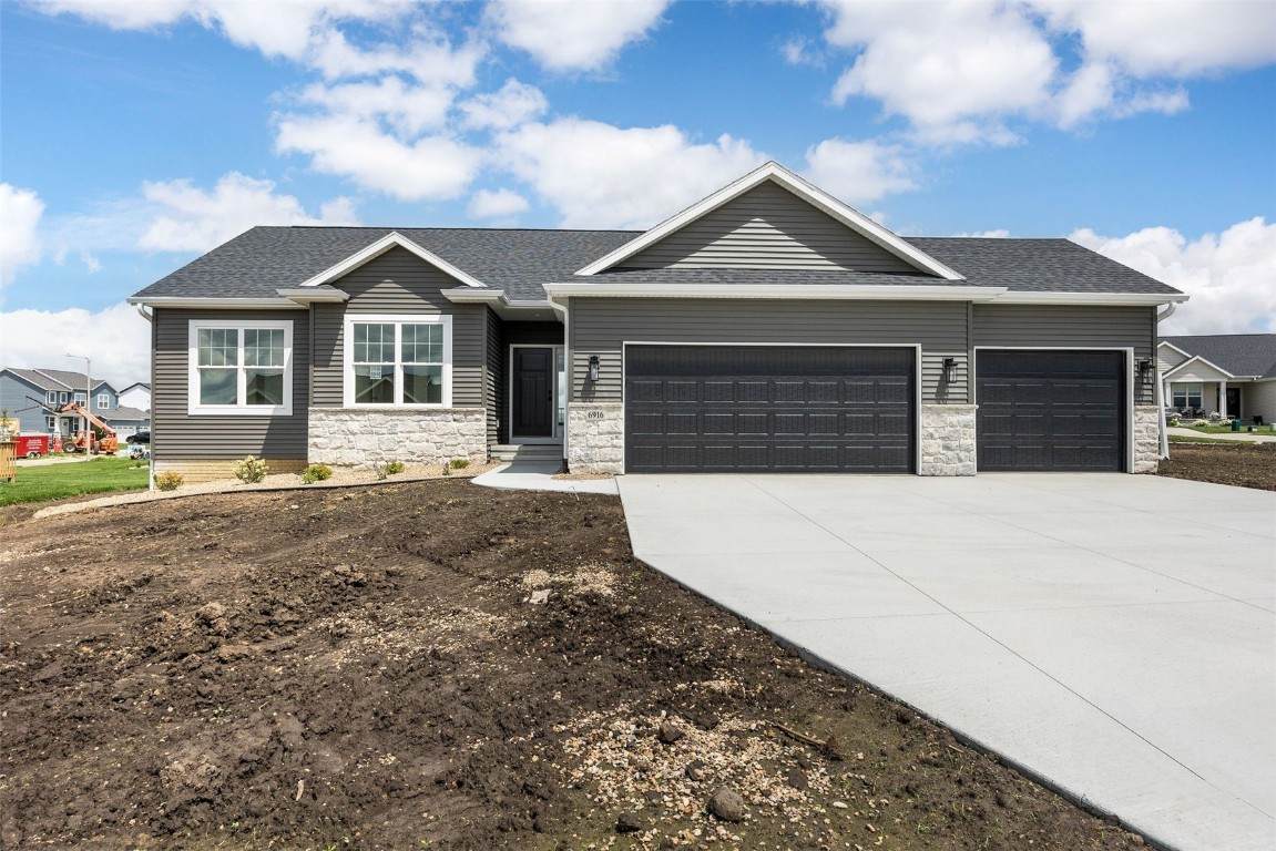 6916 Rock Wood Drive - Photo 1