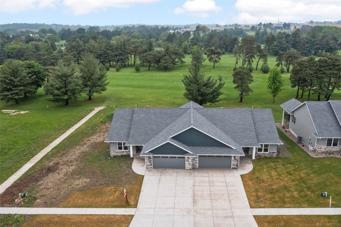 466 Chamber Drive - Photo 1