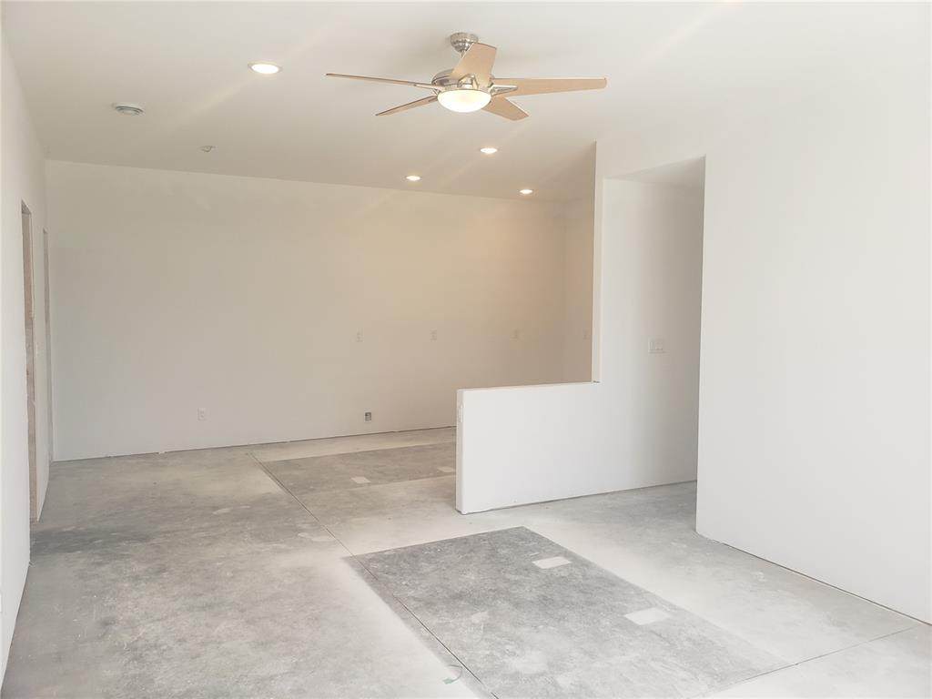 1004 16th Street - Photo 1