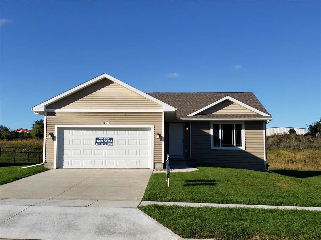 2106 Shady Grove Road - Photo 1