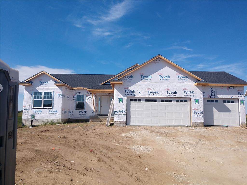 5125 Prairie Trail - Photo 1