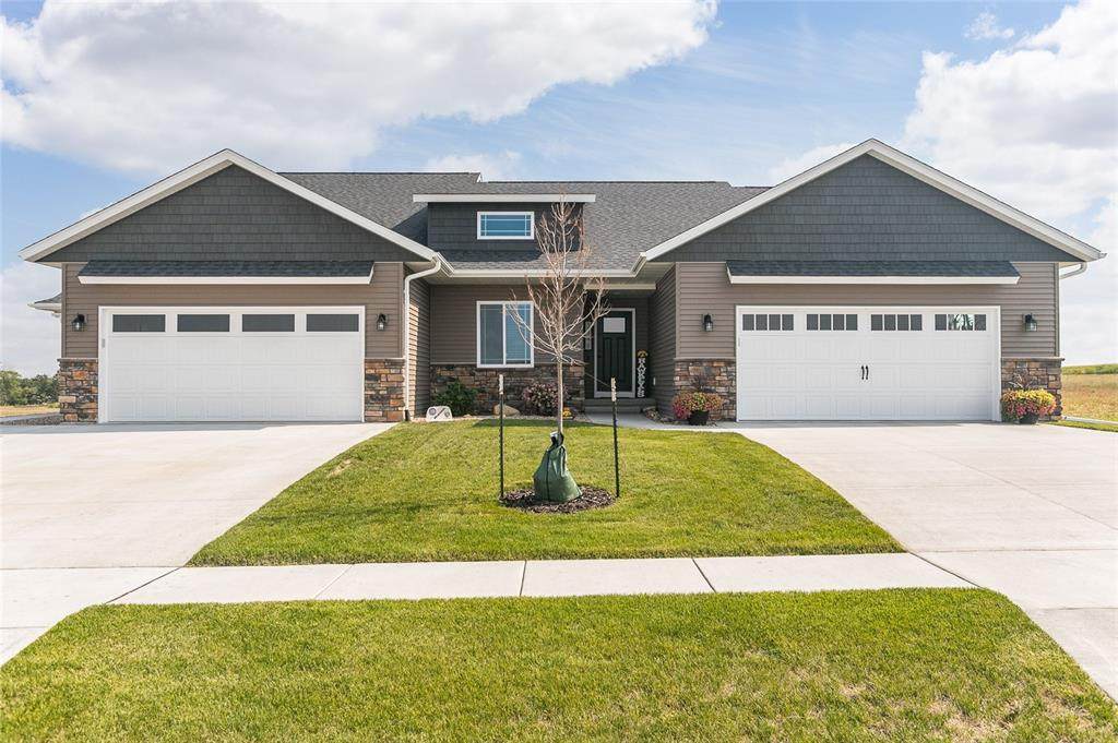 3346 Platinum Way - Photo 1