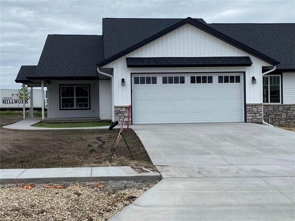 3345 Platinum Way - Photo 1