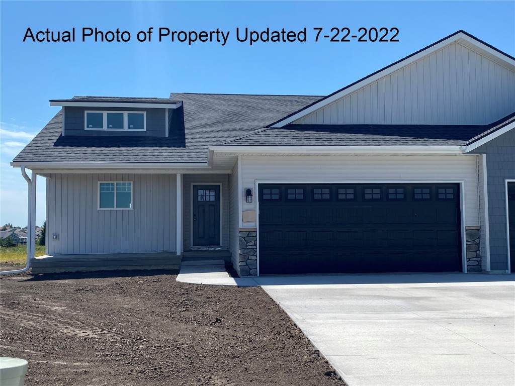 3363 Platinum Way - Photo 1