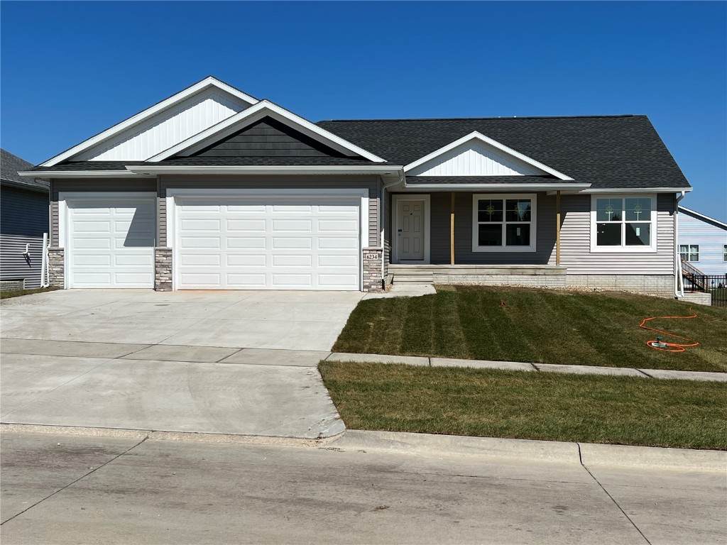 6234 Glenwood Drive - Photo 1
