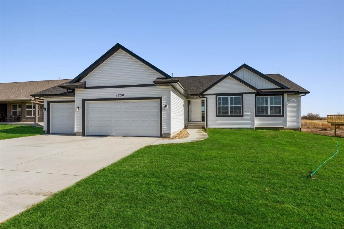 1730 Scarlet Sage Drive - Photo 1