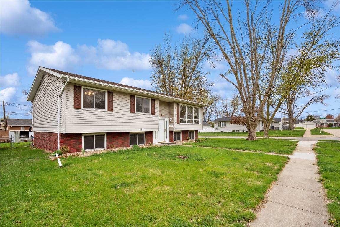 40 11th Avenue - Photo 1