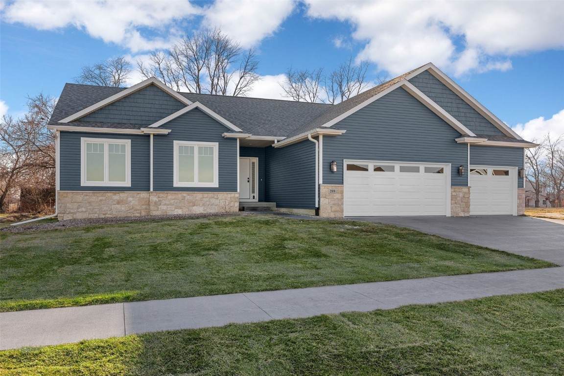 219 Mccarran Avenue - Photo 1