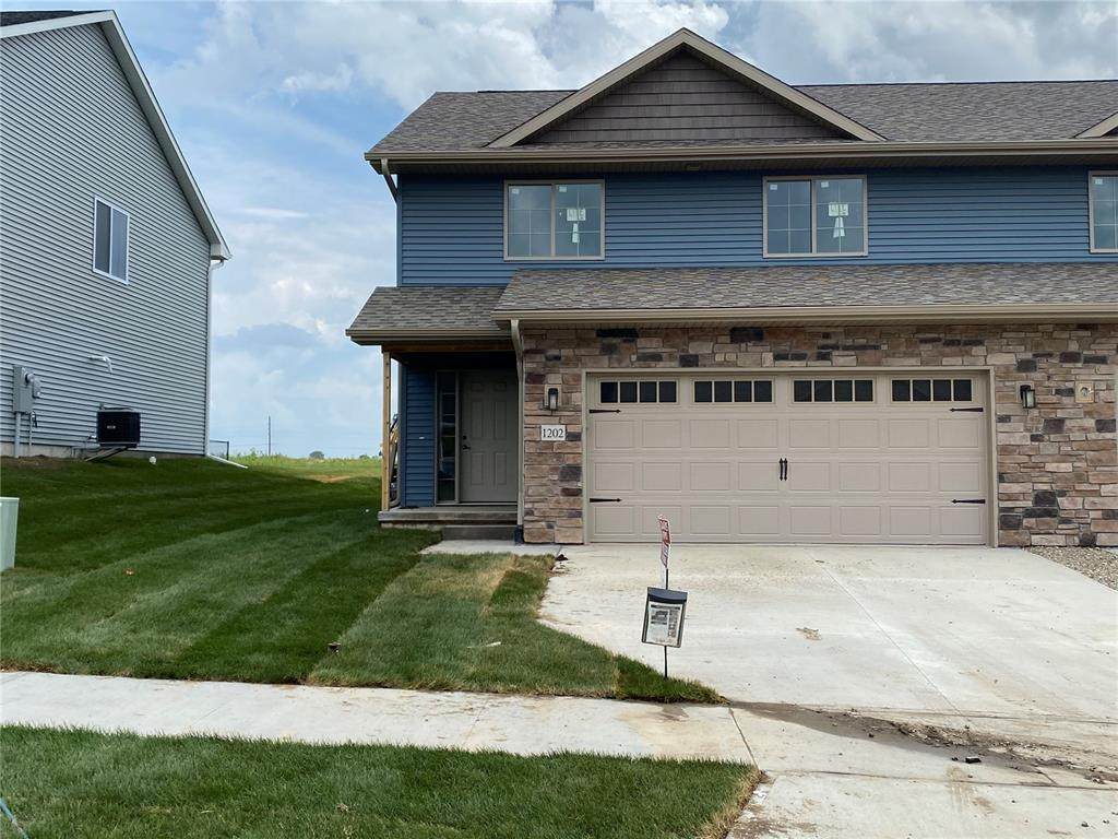 1202 Creekside Drive - Photo 1