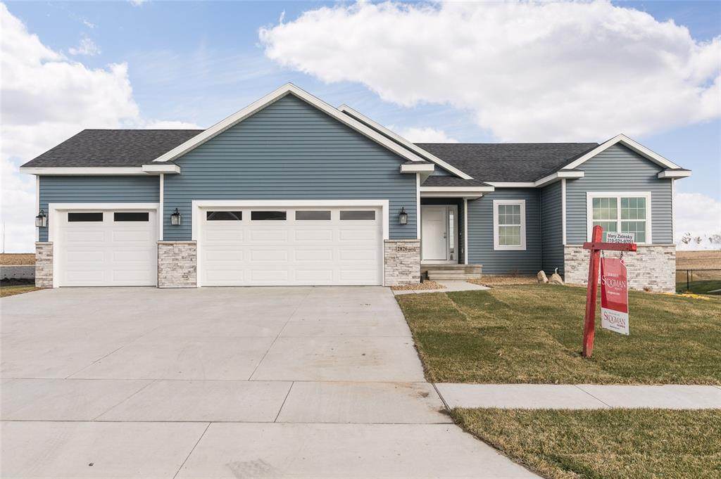 2826 Royal Oak Ridge Road - Photo 1