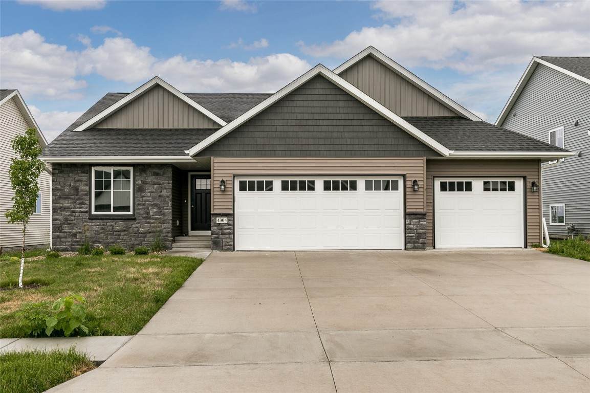 4304 Calder Drive - Photo 1