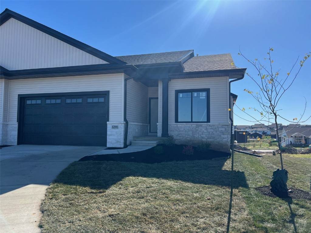 1299 Berkshire Lane - Photo 1