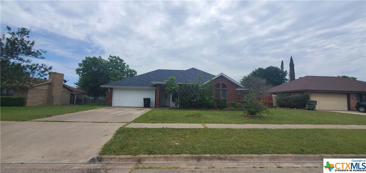 4304 Frog Drive - Photo 1