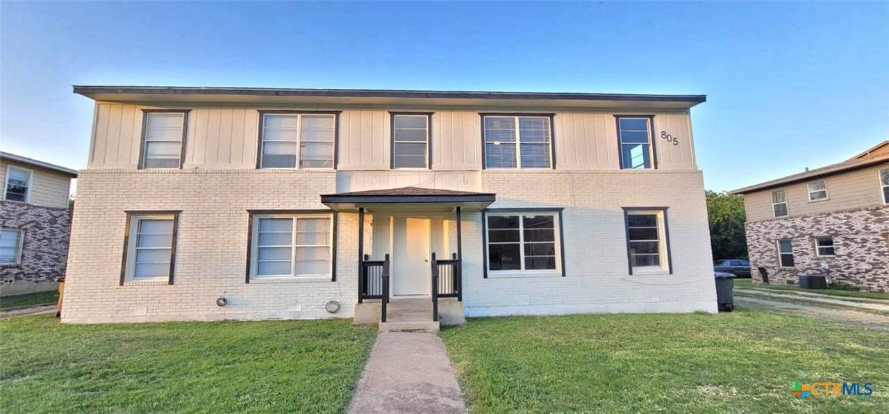 805 Sissom Road - Photo 1