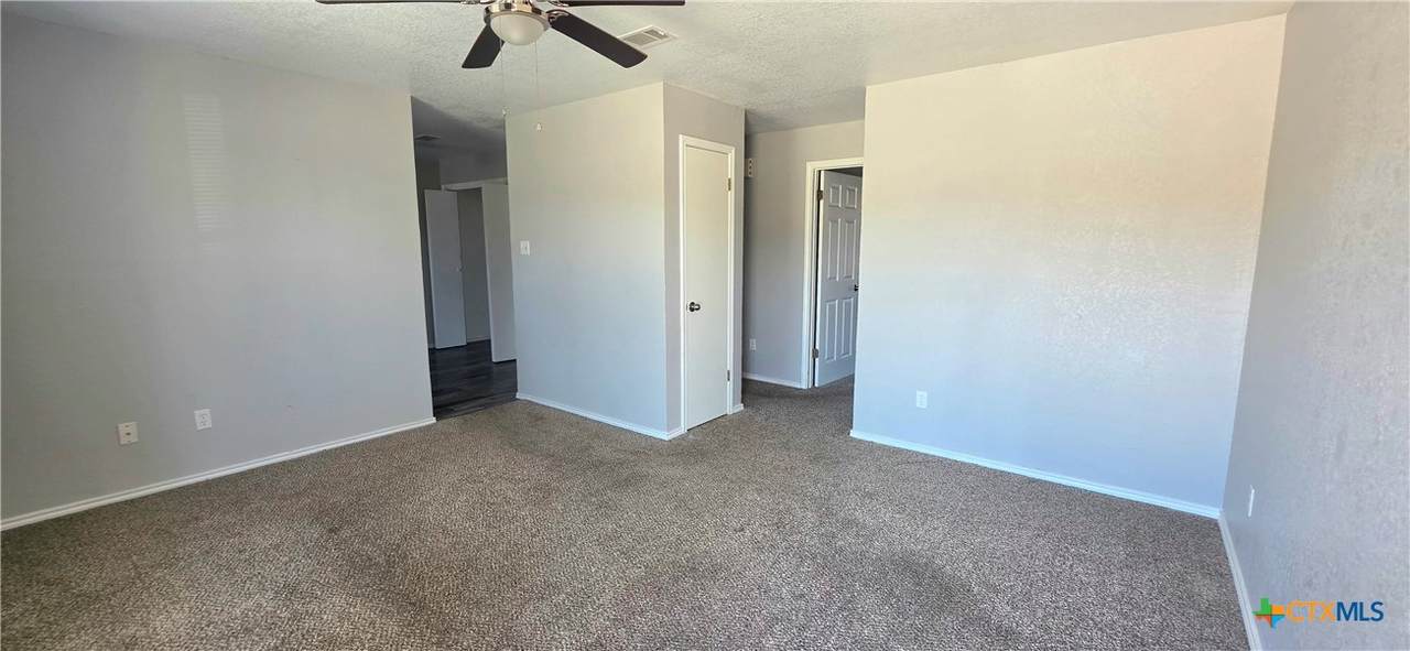 1802 Windward Drive - Photo 1