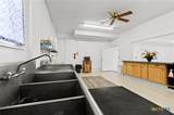 112 Hallmark Avenue - Photo 14