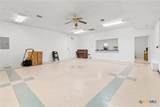112 Hallmark Avenue - Photo 17