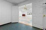 112 Hallmark Avenue - Photo 21