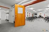 112 Hallmark Avenue - Photo 6