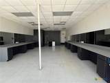 711 Hallmark Avenue - Photo 4