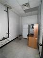 711 Hallmark Avenue - Photo 6