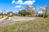 715 Hopkins Street - Photo 32