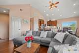 2038 Owl - Photo 11