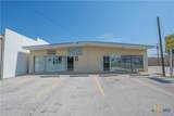 210-212 Avenue E - Photo 4