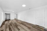 1524 Avenue B - Photo 19