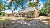 801 Cedar Oaks Lane - Photo 37