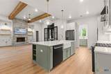 7210 Castlerock Drive - Photo 18