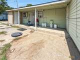 104 Hallmark Avenue - Photo 24