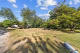 305 S Austin - Photo 2