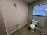 1009 Oak Street - Photo 12