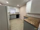 1009 Oak Street - Photo 5