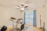 260 Oak Hollow Street - Photo 32