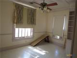342 Oak Street - Photo 17