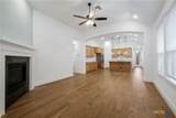 1020 Easy Gruene - Photo 4