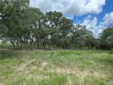 1776 Fm 1351 - Photo 1