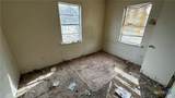 715 Avenue B - Photo 20