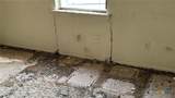 715 Avenue B - Photo 24