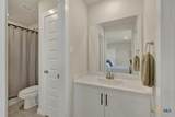 1940 Colonial Avenue - Photo 32