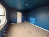 416 Avenue C - Photo 10