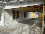 416 Avenue C - Photo 3