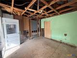 416 Avenue C - Photo 4