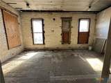317 Washington - Photo 23
