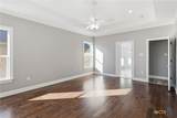647 Oak Creek Parkway - Photo 28