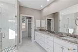 647 Oak Creek Parkway - Photo 31